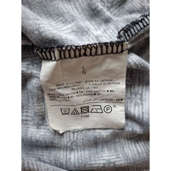 Old Navy Womens Sleeveless V-Neck Top L Black White Geometric Lagenlook Corpcore - Picture 4 of 7